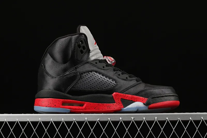 All categories Air Jordan Jordan series basketball shoes Air Jordan 5 Air Jordan 5 Satin Bred AJ5 black and red silk men's basketball shoes 136027-006